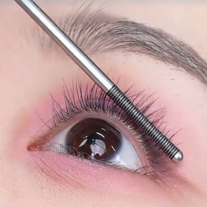 Meet the Curling Silver Stick Mascara: Your Shortcut to Lifted, Defined Lashes